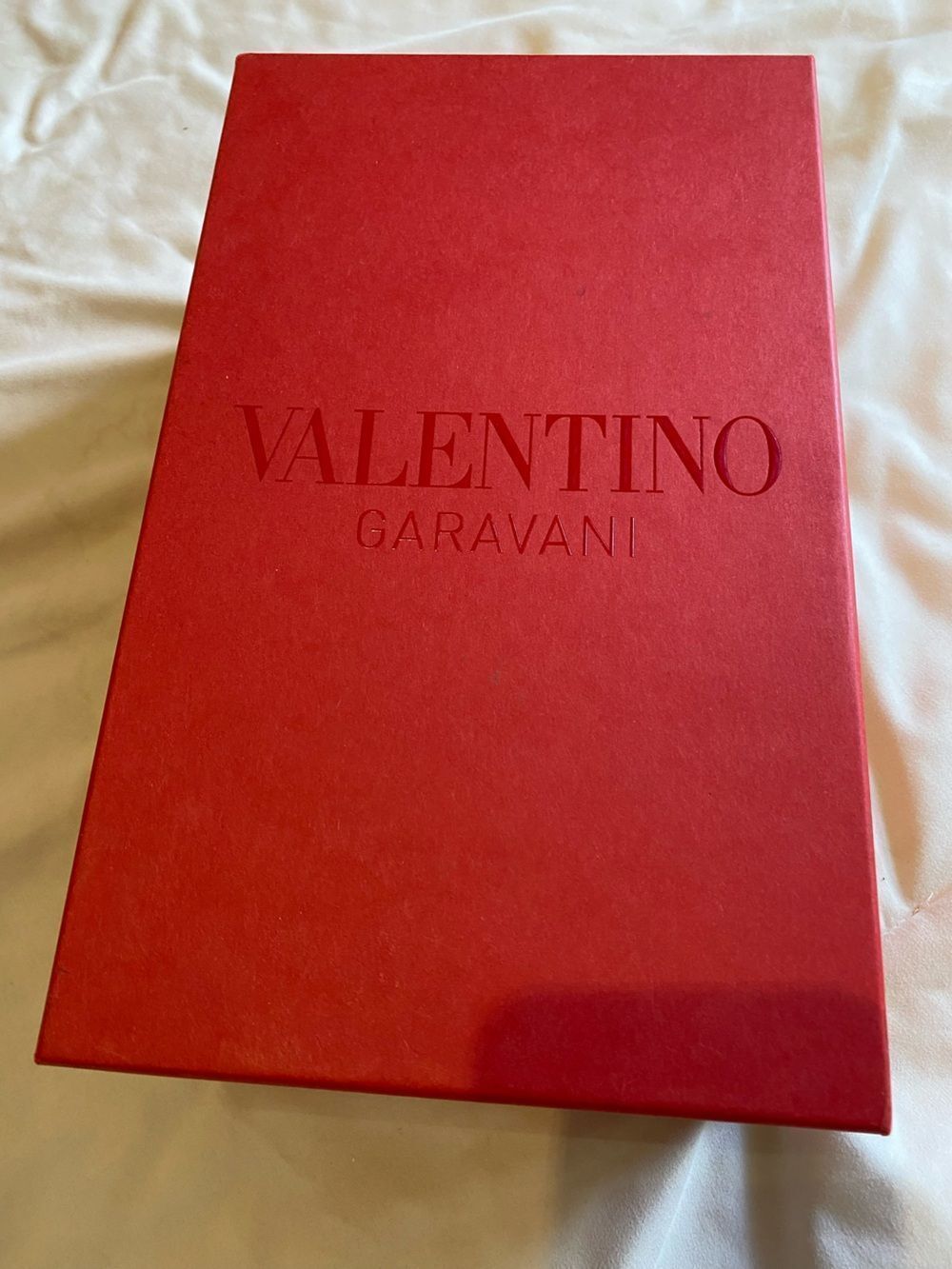 🛍️Valentino Garavani Authentic Branded Packaging. See Listing for Pricing.